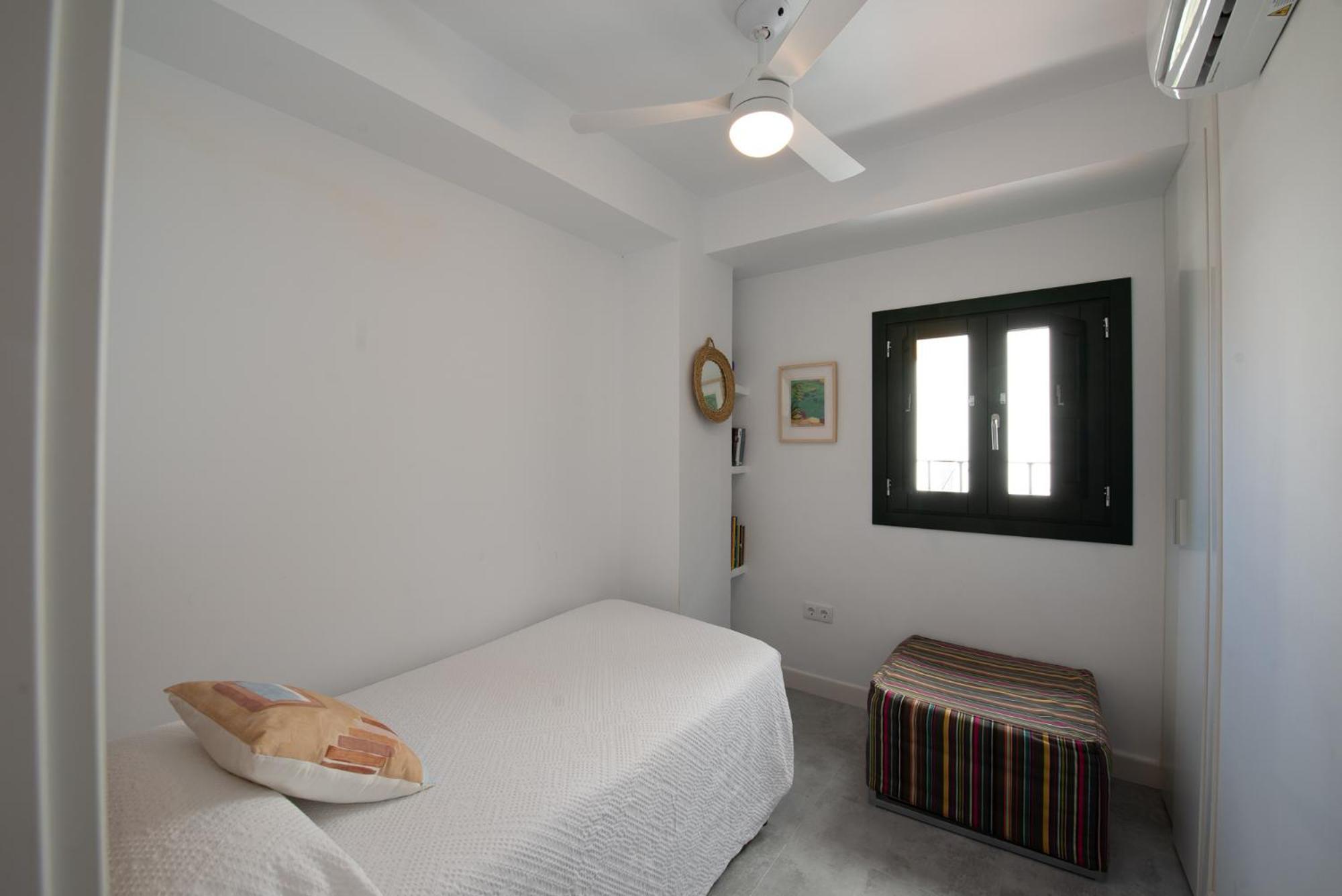 Lovely House In Peaceful Courtyard Apartment *